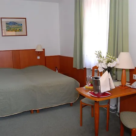 Szálloda Magita 3*