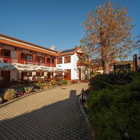Ξενοδοχείο Magita 3*