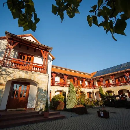Hotel Magita 3*