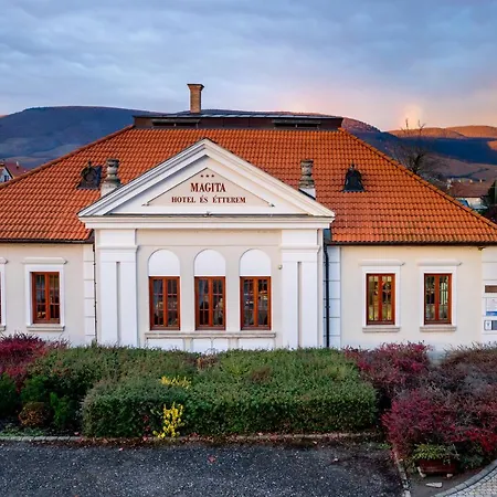 Magita Hotel 3*